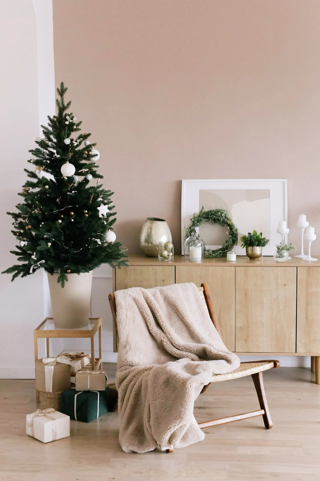 Winter Wonders: Explore Furnitrends' Captivating Winter Collections 2023