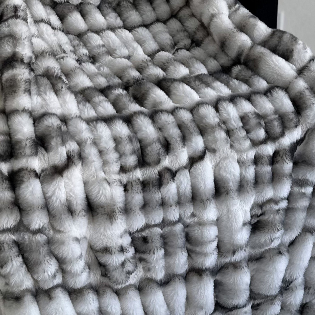 Plutus Off White - Sherpa Faux Fur: Luxury Throw Blanket
