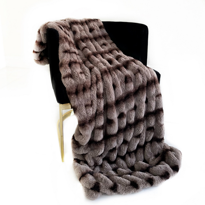 Plutus Brown - Fluffy Bunni Faux Fur - Luxury Throw Blanket